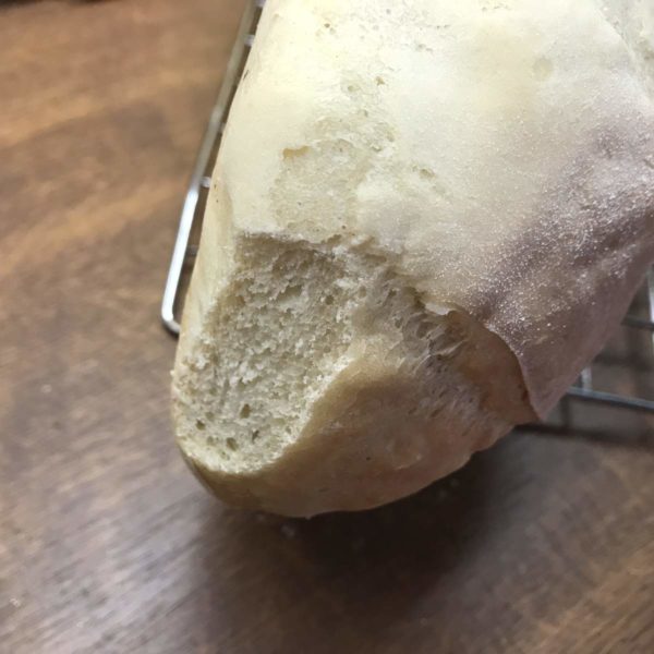 Angeknabbertes Brot